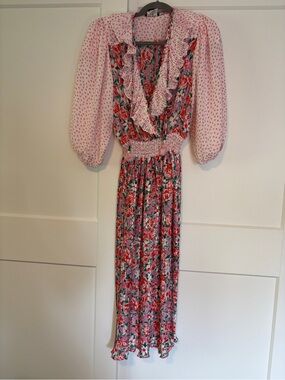 Vintage 1980s DIANE FREIS Floral &polka dot deep v ruffle collar Georgette Dress